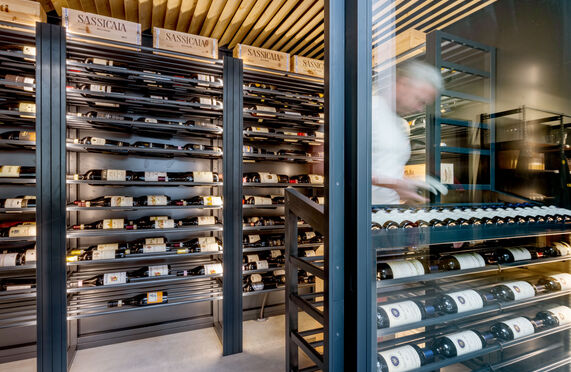 Degustace archivních vín z našeho humiboxu